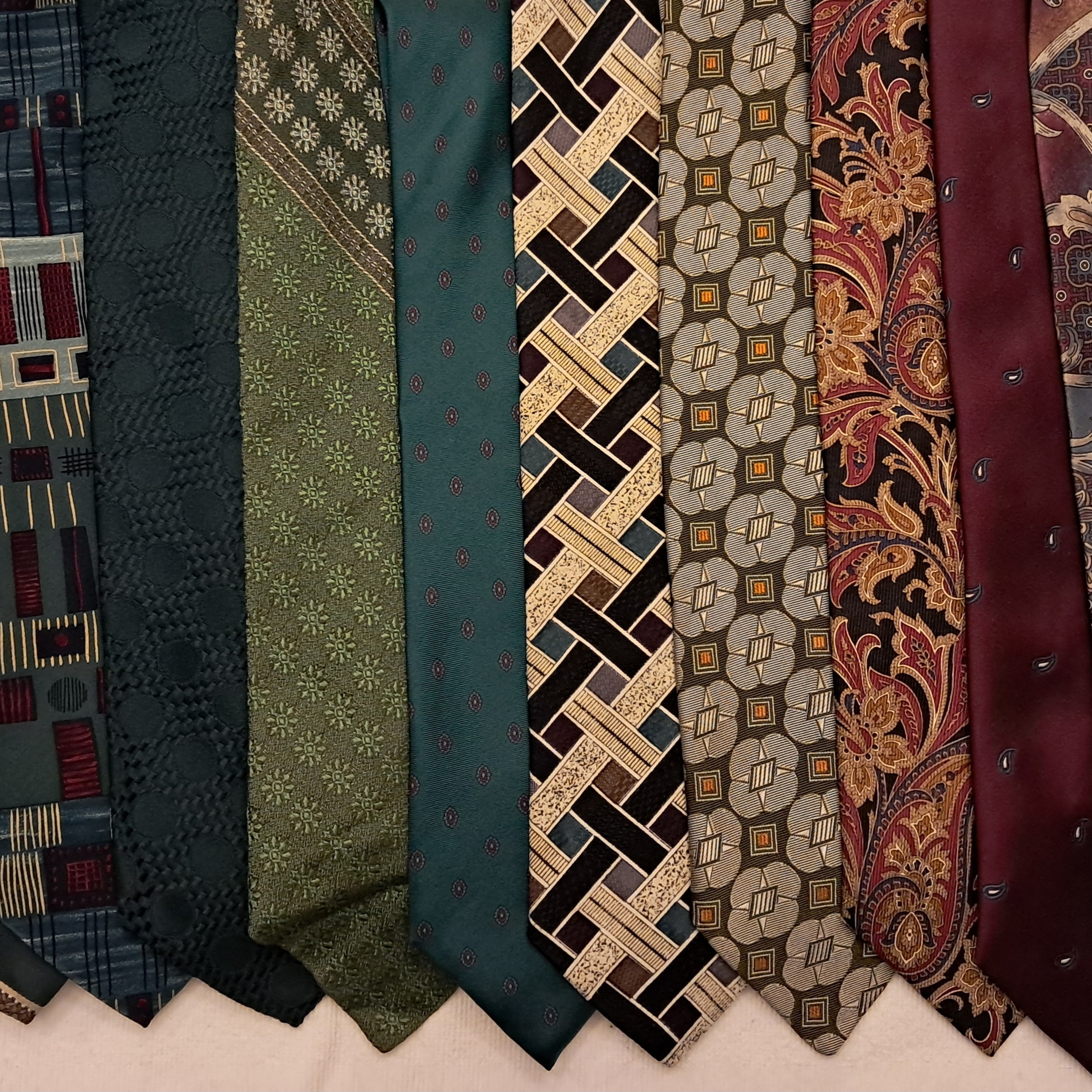 Vintage Stylish Geometric And Paisley Men's Ties 13pc Set